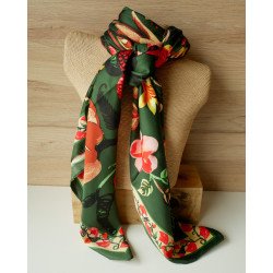 Carré imprimé fleuri et léopard vert