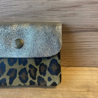 Pochette Sunny léopard daim nubuck et... Pochette Sunny léopard daim nubuck et...