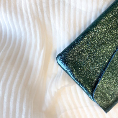 Pochette Sunny longue en Cuir grainé