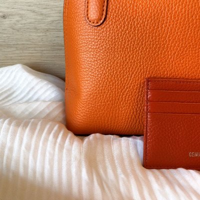 Porte-Carte en Cuir Souple et Grainé Porte-Carte en Cuir Souple et Grainé