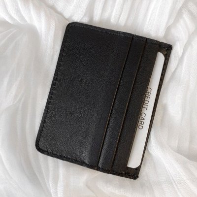 Porte-Carte en Cuir Souple et Grainé Porte-Carte en Cuir Souple et Grainé