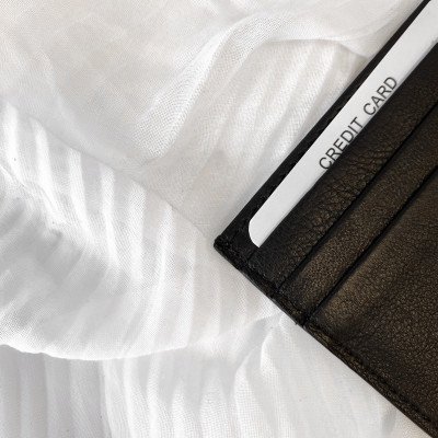 Porte-Carte en Cuir Souple et Grainé Porte-Carte en Cuir Souple et Grainé