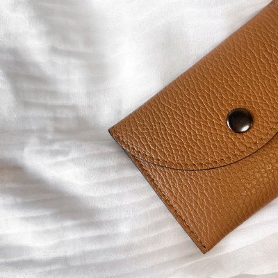 Pochette Sunny Cuir Grainé rigide Pochette Sunny Cuir Grainé rigide