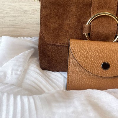 Pochette Sunny Cuir Grainé rigide Pochette Sunny Cuir Grainé rigide