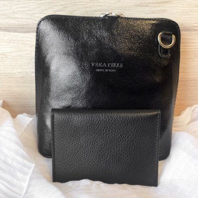 Pochette Sunny Cuir Grainé rigide Pochette Sunny Cuir Grainé rigide