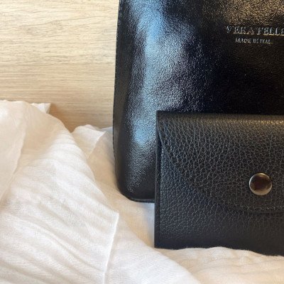 Pochette Sunny Cuir Grainé rigide Pochette Sunny Cuir Grainé rigide