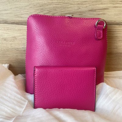 Pochette Sunny Cuir Grainé rigide Pochette Sunny Cuir Grainé rigide